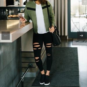 Zyia Active luxe high rise slash leggings black 8-10